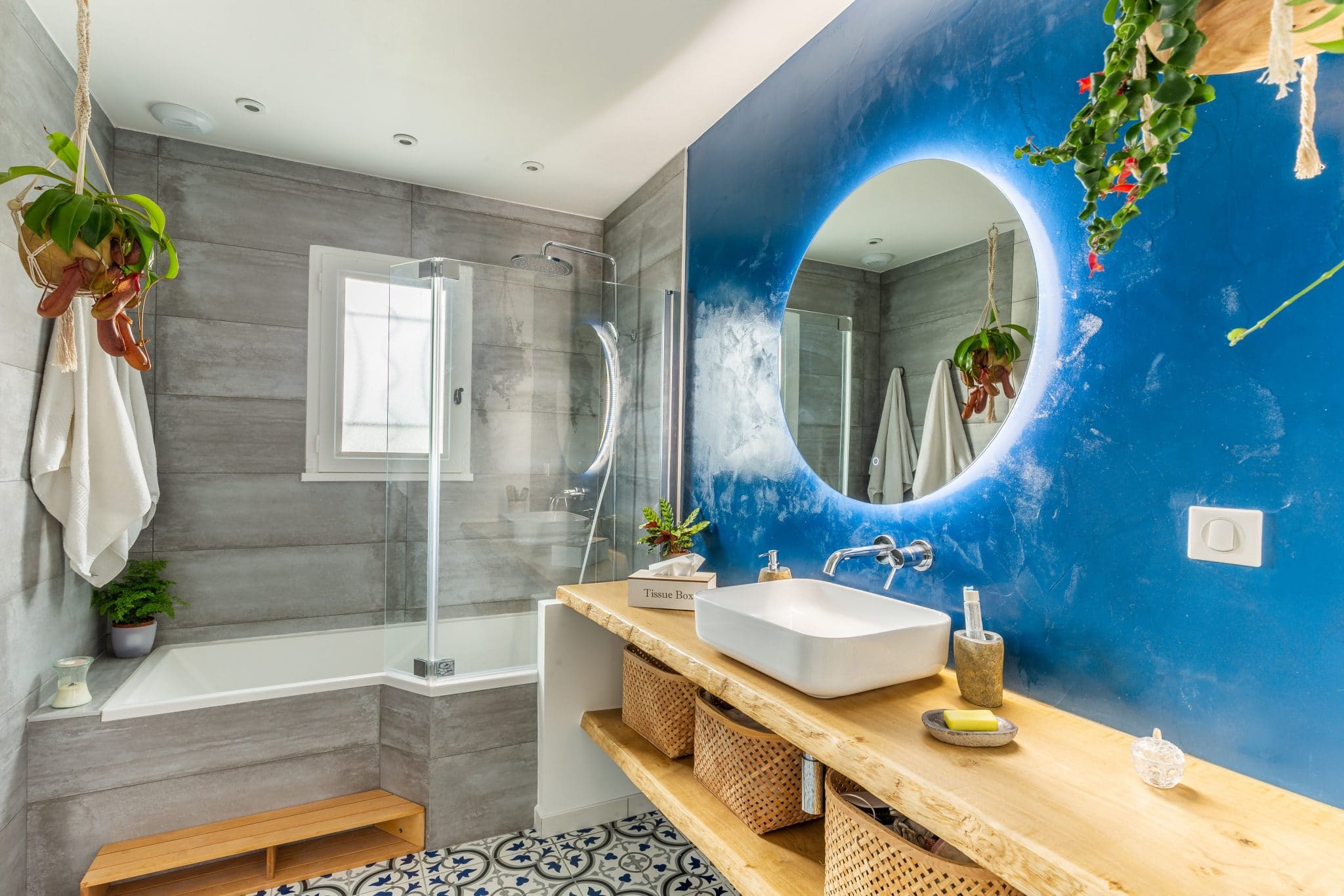 obtenez rapidement un devis gratuit pour la r&eacute;novation de votre salle de bain &agrave; puteaux. solutions personnalis&eacute;es, accompagnement sur mesure et artisans qualifi&eacute;s pour transformer votre espace selon vos envies !