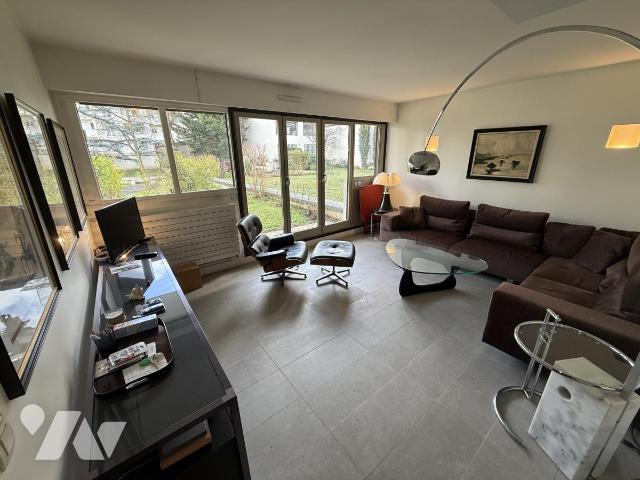 découvrez le prix au m² à puteaux pour l'achat, la vente ou la location d'un bien immobilier. comparez les tendances du marché et obtenez une estimation précise.
