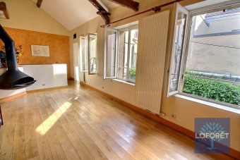 d&eacute;couvrez les prix pour la r&eacute;novation d'appartement &agrave; puteaux : conseils, fourchettes de tarifs au m&sup2;, et astuces pour estimer au mieux votre budget de travaux.