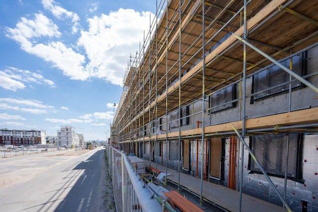 d&eacute;couvrez nos solutions compl&egrave;tes pour la r&eacute;novation de b&acirc;timent. profitez de conseils d&rsquo;experts, d&rsquo;accompagnements professionnels et d&rsquo;id&eacute;es innovantes pour transformer et am&eacute;liorer votre espace, tout en respectant votre budget.