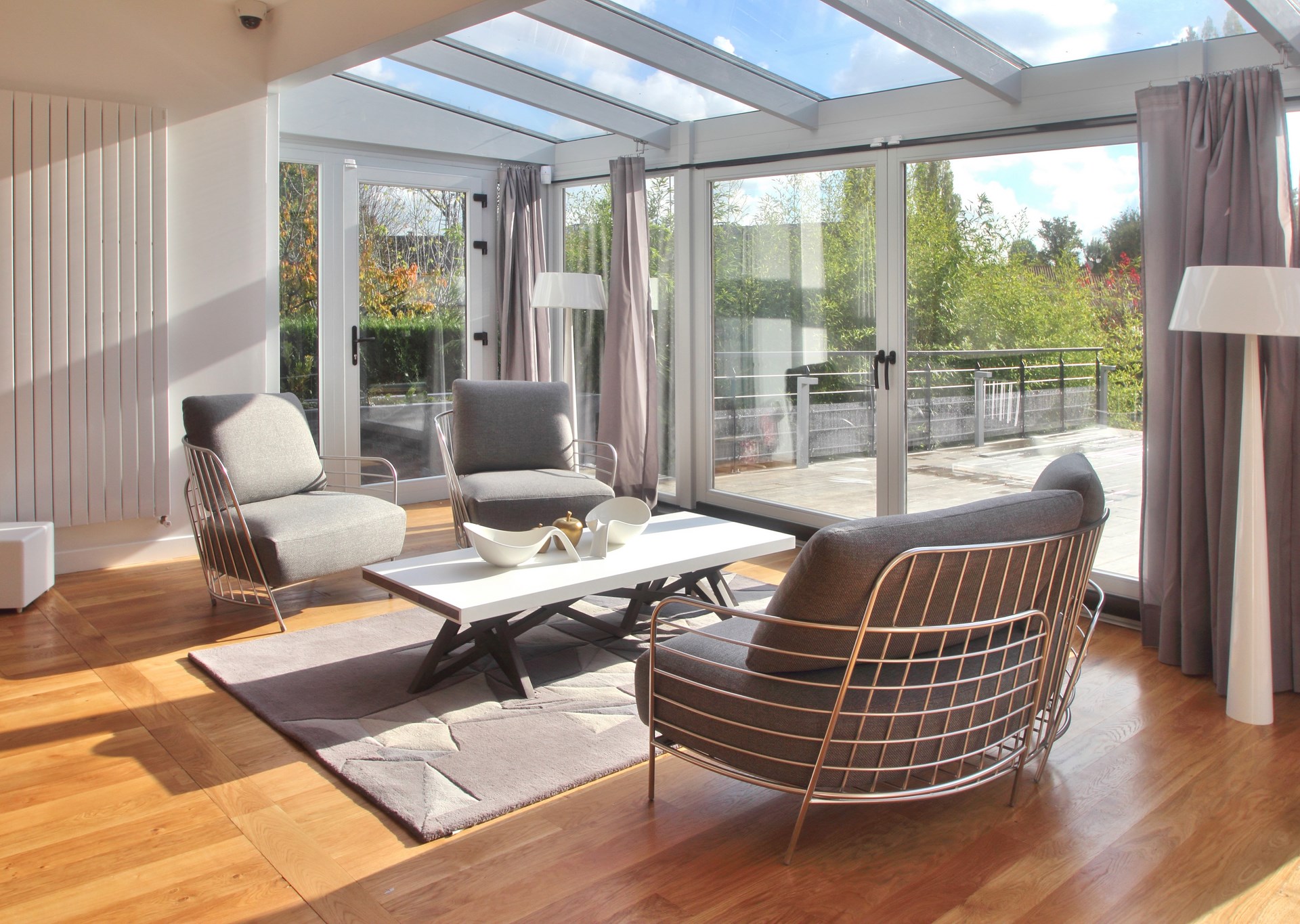 d&eacute;couvrez nos services de r&eacute;novation de luxe pour sublimer votre int&eacute;rieur. expertise, design haut de gamme et finitions exceptionnelles pour des espaces uniques et &eacute;l&eacute;gants.