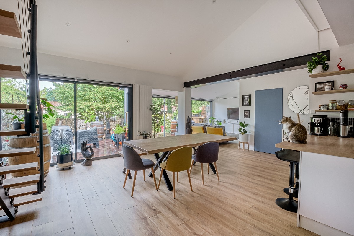confiez la r&eacute;novation de votre maison &agrave; des experts pour moderniser, am&eacute;liorer et valoriser votre bien. d&eacute;couvrez nos conseils, id&eacute;es et services pour une r&eacute;novation r&eacute;ussie.
