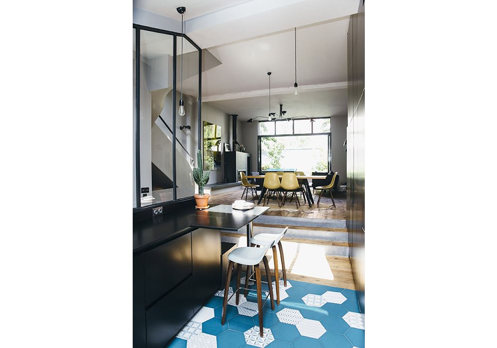 d&eacute;couvrez notre service de r&eacute;novation moderne &agrave; puteaux : transformation d'int&eacute;rieurs, mat&eacute;riaux de qualit&eacute; et conseils personnalis&eacute;s pour sublimer votre habitat.