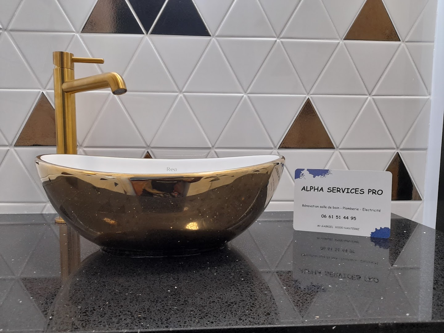 confiez la r&eacute;novation de votre salle de bain &agrave; puteaux &agrave; des experts ! b&eacute;n&eacute;ficiez d&rsquo;un accompagnement sur-mesure, de conseils personnalis&eacute;s et de travaux de qualit&eacute; pour transformer votre espace selon vos envies.