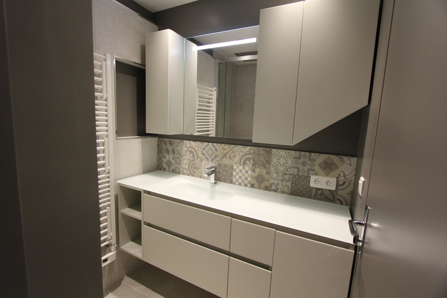 d&eacute;couvrez notre service de r&eacute;novation sur-mesure &agrave; cachan : travaux personnalis&eacute;s, accompagnement expert et solutions adapt&eacute;es &agrave; vos besoins pour transformer votre habitation.