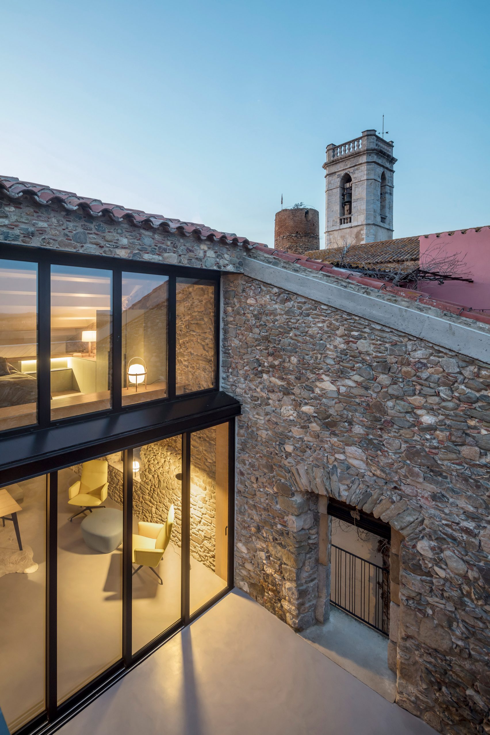 découvrez nos conseils et étapes clés pour rénover votre maison : idées, budget, démarches et astuces pour réussir vos travaux de rénovation en toute sérénité.