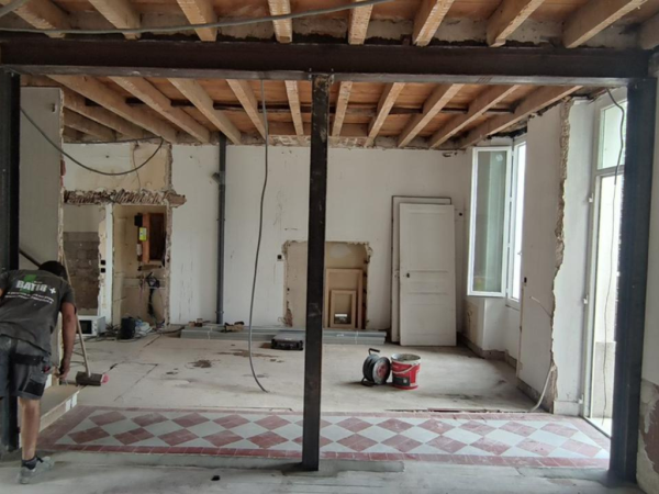 d&eacute;couvrez nos conseils pratiques et astuces d'experts pour r&eacute;ussir vos r&eacute;novations, optimiser votre budget et transformer votre int&eacute;rieur en toute s&eacute;r&eacute;nit&eacute;.