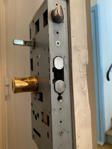 besoin d'un serrurier en urgence &agrave; puteaux ? d&eacute;pannage rapide 24h/24 pour ouverture de porte, changement de serrure et s&eacute;curit&eacute;. devis gratuit, intervention sous 30 minutes.