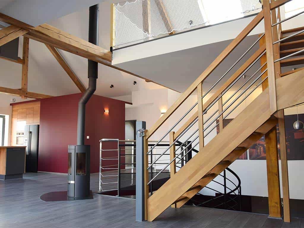 d&eacute;couvrez nos solutions compl&egrave;tes pour vos travaux d&rsquo;int&eacute;rieur : am&eacute;nagement, r&eacute;novation, d&eacute;coration et conseils personnalis&eacute;s pour transformer votre espace de vie.