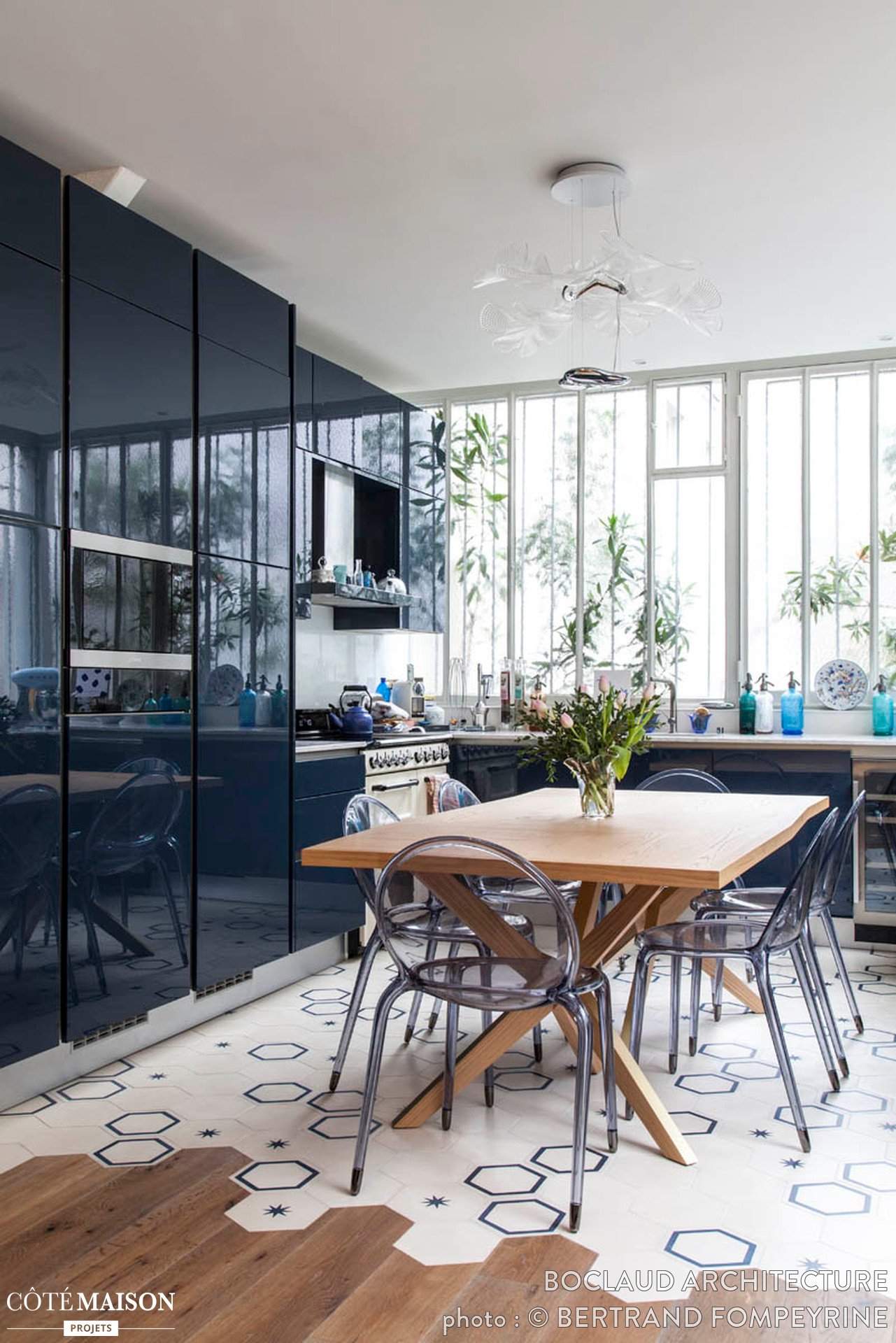 confiez la r&eacute;novation de votre loft &agrave; puteaux &agrave; des experts. am&eacute;nagement sur mesure, valorisation de l&rsquo;espace et finitions de qualit&eacute; pour un loft moderne et fonctionnel.
