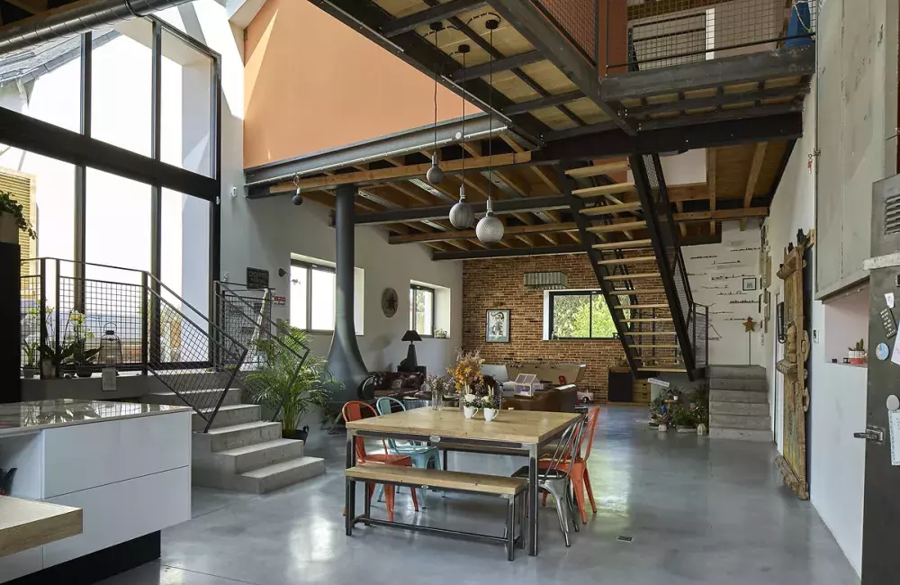 d&eacute;couvrez nos services de r&eacute;novation de loft &agrave; puteaux : transformation sur mesure, optimisation de l&rsquo;espace et finitions haut de gamme pour un int&eacute;rieur unique et moderne.