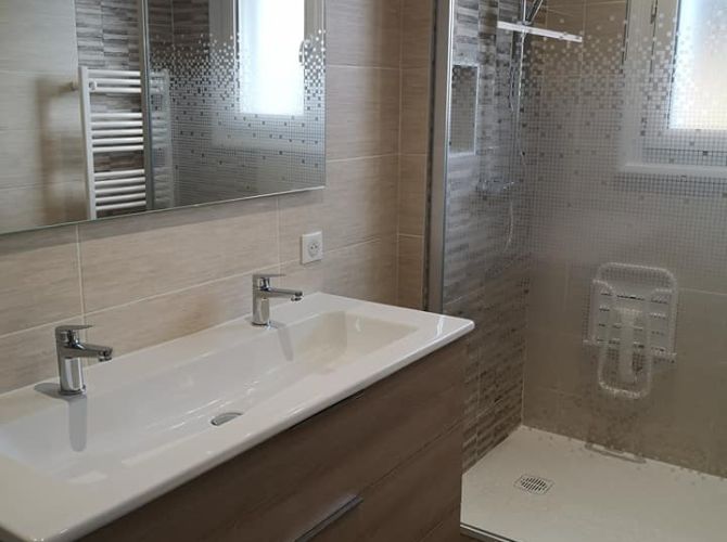 vous cherchez &agrave; r&eacute;nover votre salle de bain &agrave; puteaux ? d&eacute;couvrez nos solutions sur-mesure pour une salle de bain moderne, fonctionnelle et &eacute;l&eacute;gante. devis gratuit, artisans qualifi&eacute;s et accompagnement personnalis&eacute;.