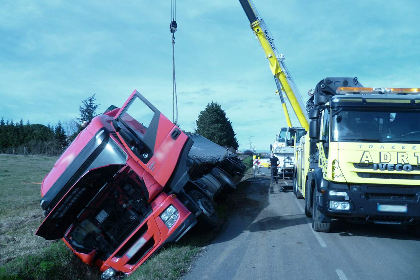 besoin d'un d&eacute;pannage rapide et efficace ? d&eacute;couvrez nos services de r&eacute;paration et d'assistance pour tous vos besoins, 24h/24 et 7j/7, par des professionnels qualifi&eacute;s.