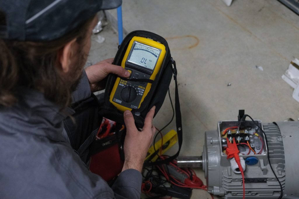besoin d'un &eacute;lectricien sur-mesure &agrave; puteaux ? profitez d'un service adapt&eacute; &agrave; vos besoins, interventions rapides, d&eacute;pannage, installation et r&eacute;novation &eacute;lectrique. demandez un devis gratuit !
